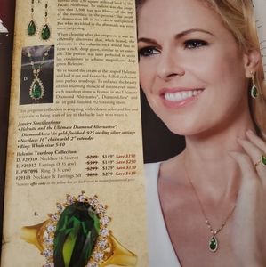 4 carats shimmering  helenite